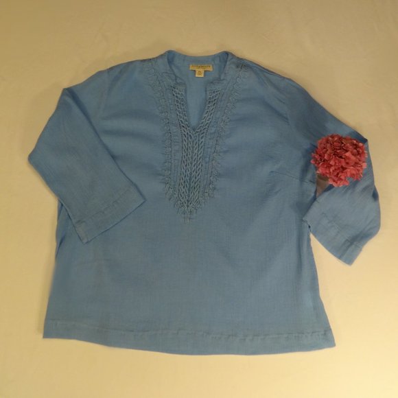 Appleseed's Tops - Appleseed's 3/4 length sleeve lightweight blouse